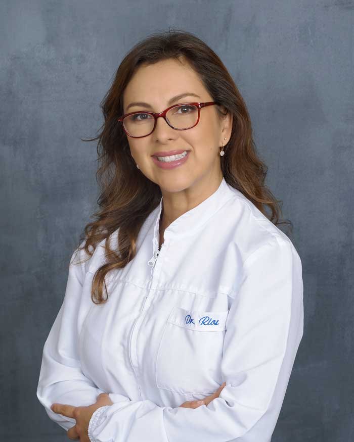 The friendly team at Oceanside Community Dental, an affordable dentist in Oceanside who accept medical.